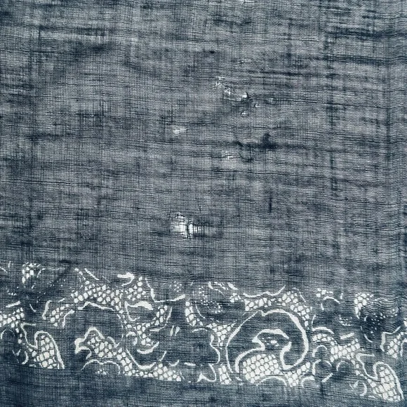 NWT Tory Burch Scarf Logo Design Geneva Square Scarf - Picture 11 of 12